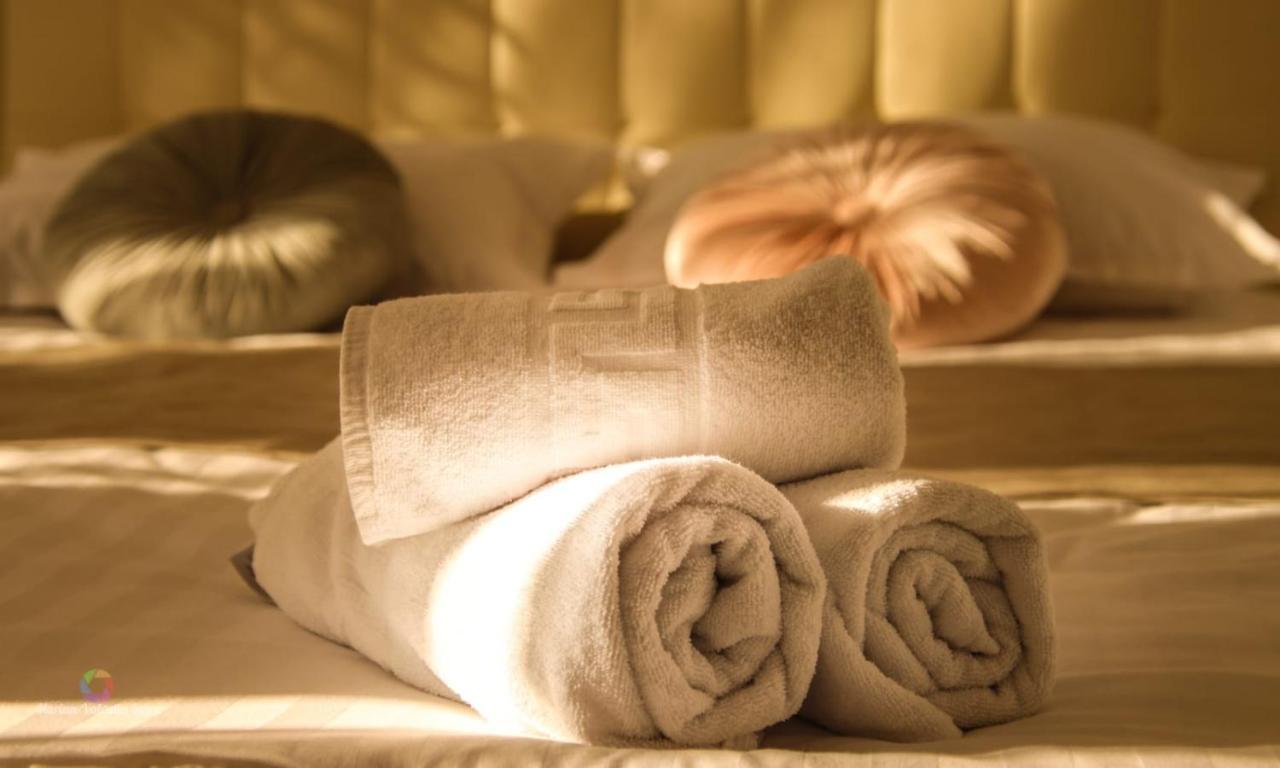 Caprice Deluxe Accomodation Drobeta Turnu Severin Dış mekan fotoğraf