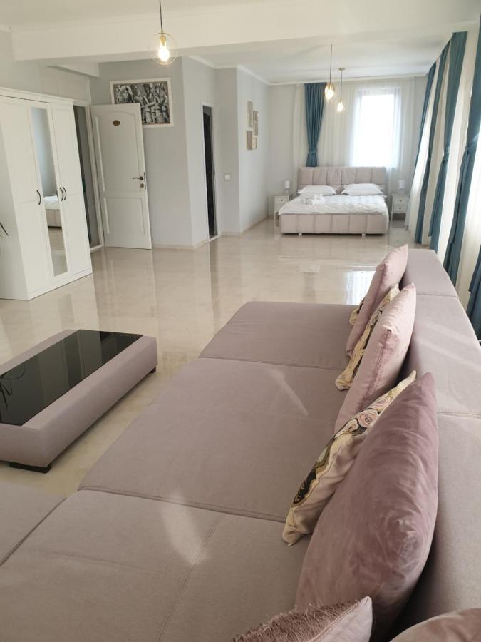 Caprice Deluxe Accomodation Drobeta Turnu Severin Dış mekan fotoğraf