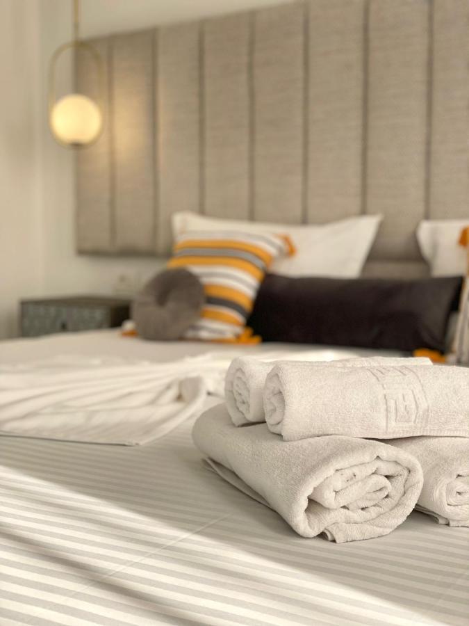 Caprice Deluxe Accomodation Drobeta Turnu Severin Dış mekan fotoğraf