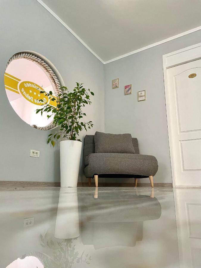 Caprice Deluxe Accomodation Drobeta Turnu Severin Dış mekan fotoğraf