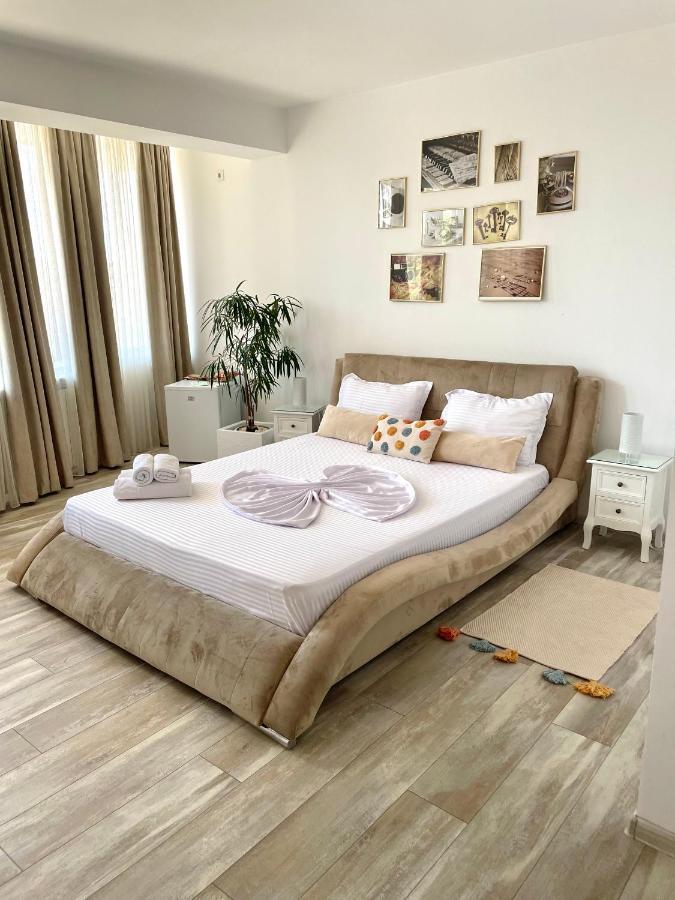 Caprice Deluxe Accomodation Drobeta Turnu Severin Dış mekan fotoğraf