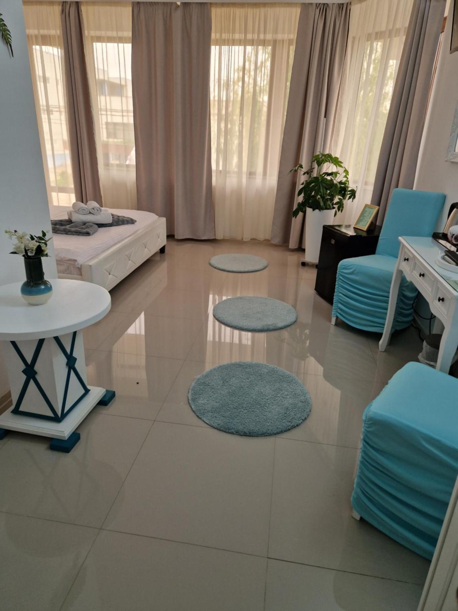 Caprice Deluxe Accomodation Drobeta Turnu Severin Oda fotoğraf